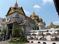 Bangkok Wat Phrae Kaeo P0708 Porte Snamchand vers Chakri